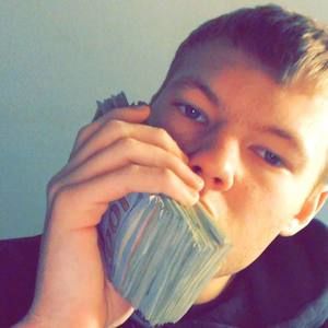 Meet your Posher, Austin